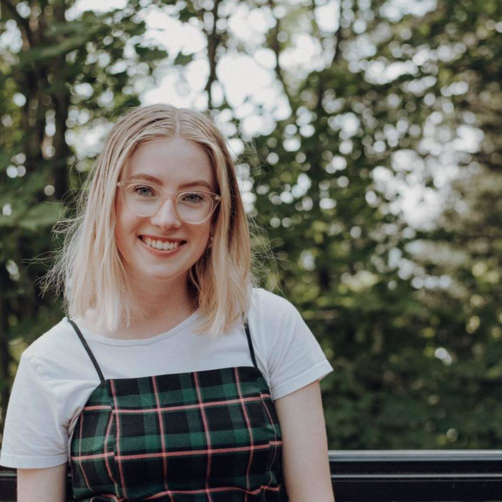 Meet your Posher, Kasi